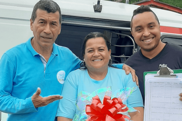 Rifa a clientes compra de productos de limpieza